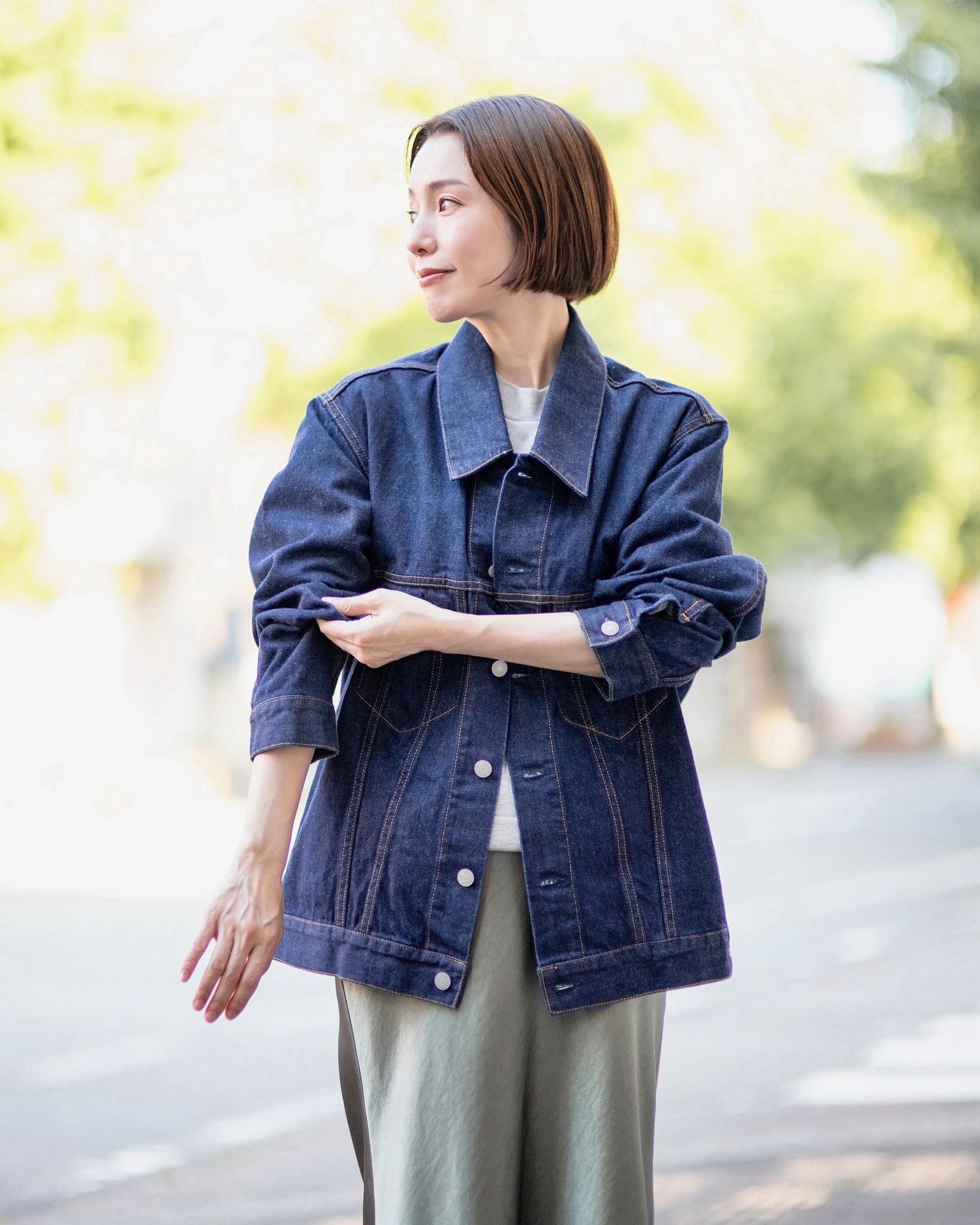 J.B. ATTIRE Paris jean jacket×New York sweat shirts style