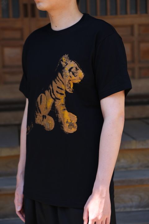 Y's BANG ON! TORA T-shirts(YK-T76-052-1-02) style.2021.5.23
