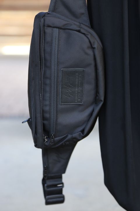 Yohji Yamamoto FW20 長袖 コットン Tシャツ シグネチャーロゴ パリ ブラック レギュラーフィット style.2020.11.4