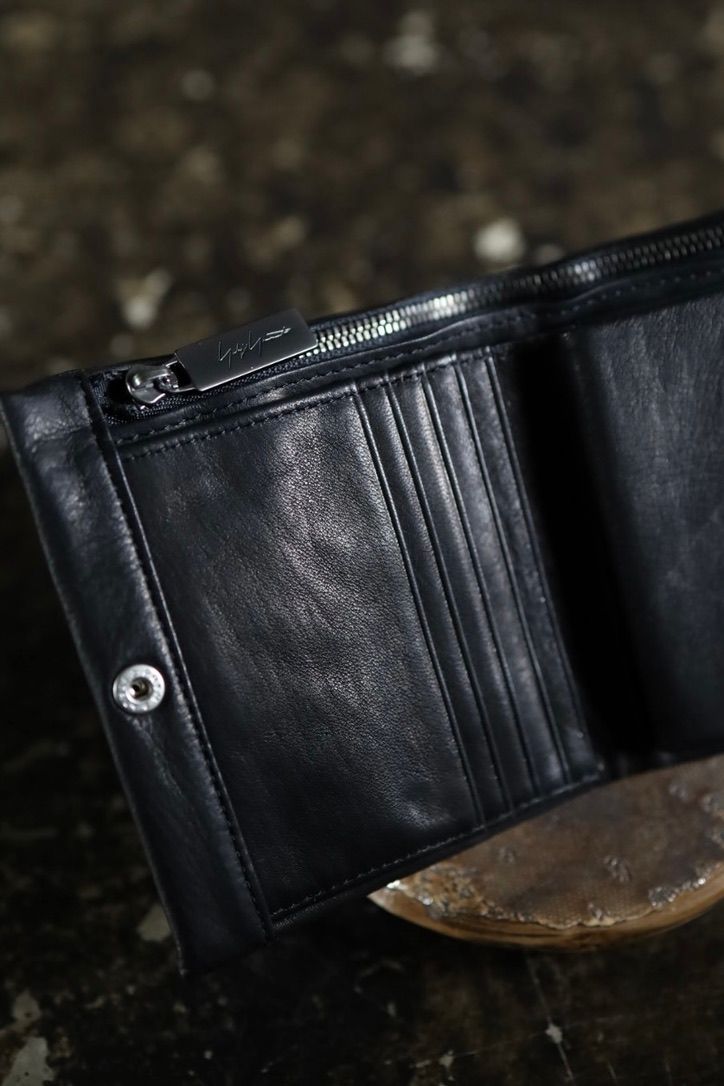 Yohji Yamamoto  ホースレザー二つ折り財布(HW-A04-760-1A26)BLACK☆7月8日(水)発売！