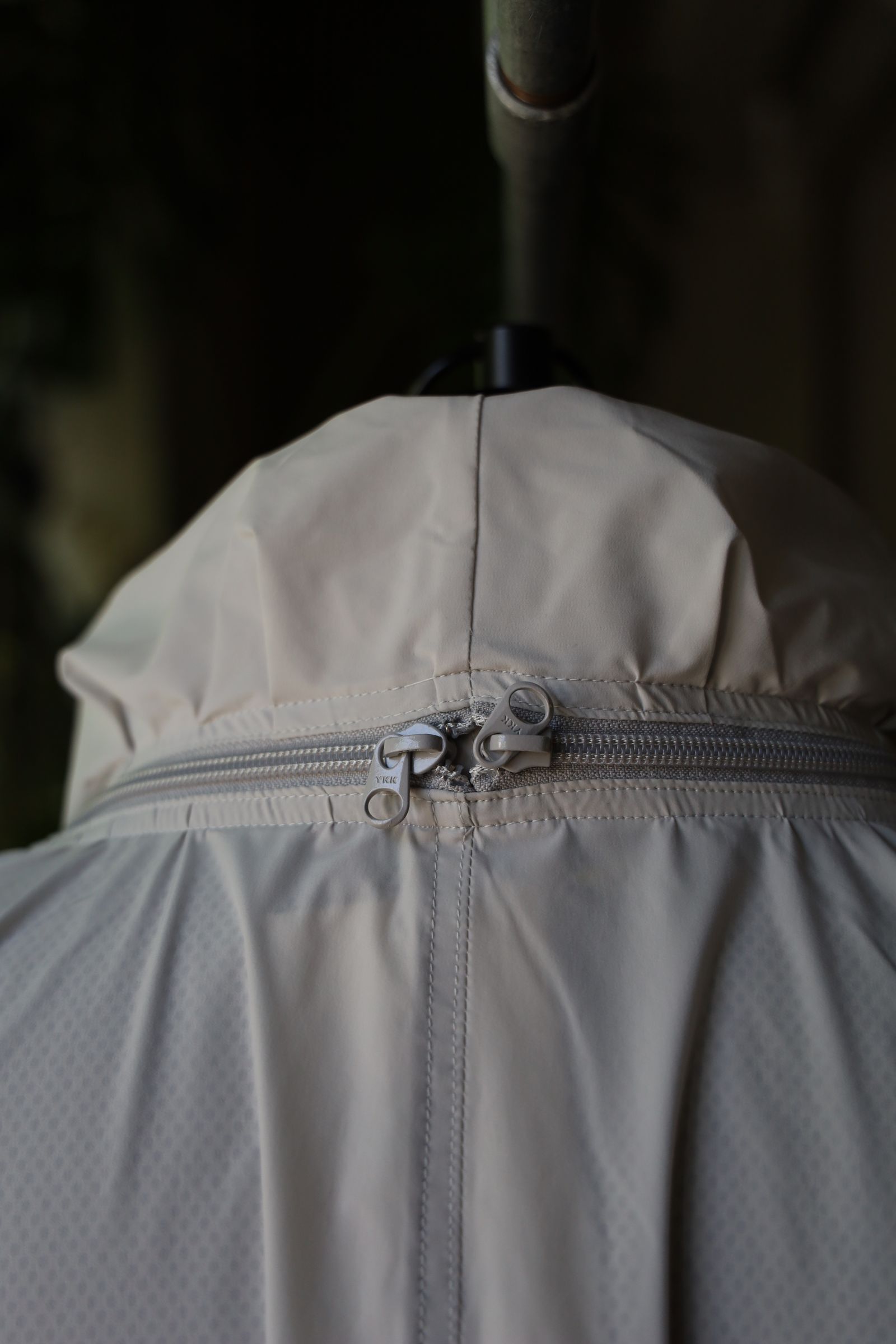 is-ness イズネス24SS TECHNICAL VENTILATION JACKET(24SS_08_1006JK04)LIGHT GRAY
