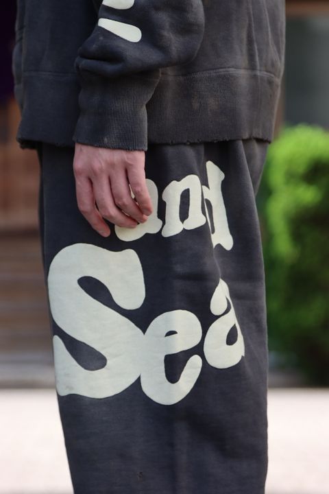セントマイケル×WIND AND SEA HOODIE(SM-A21-0000-066) style.2021.9.24.