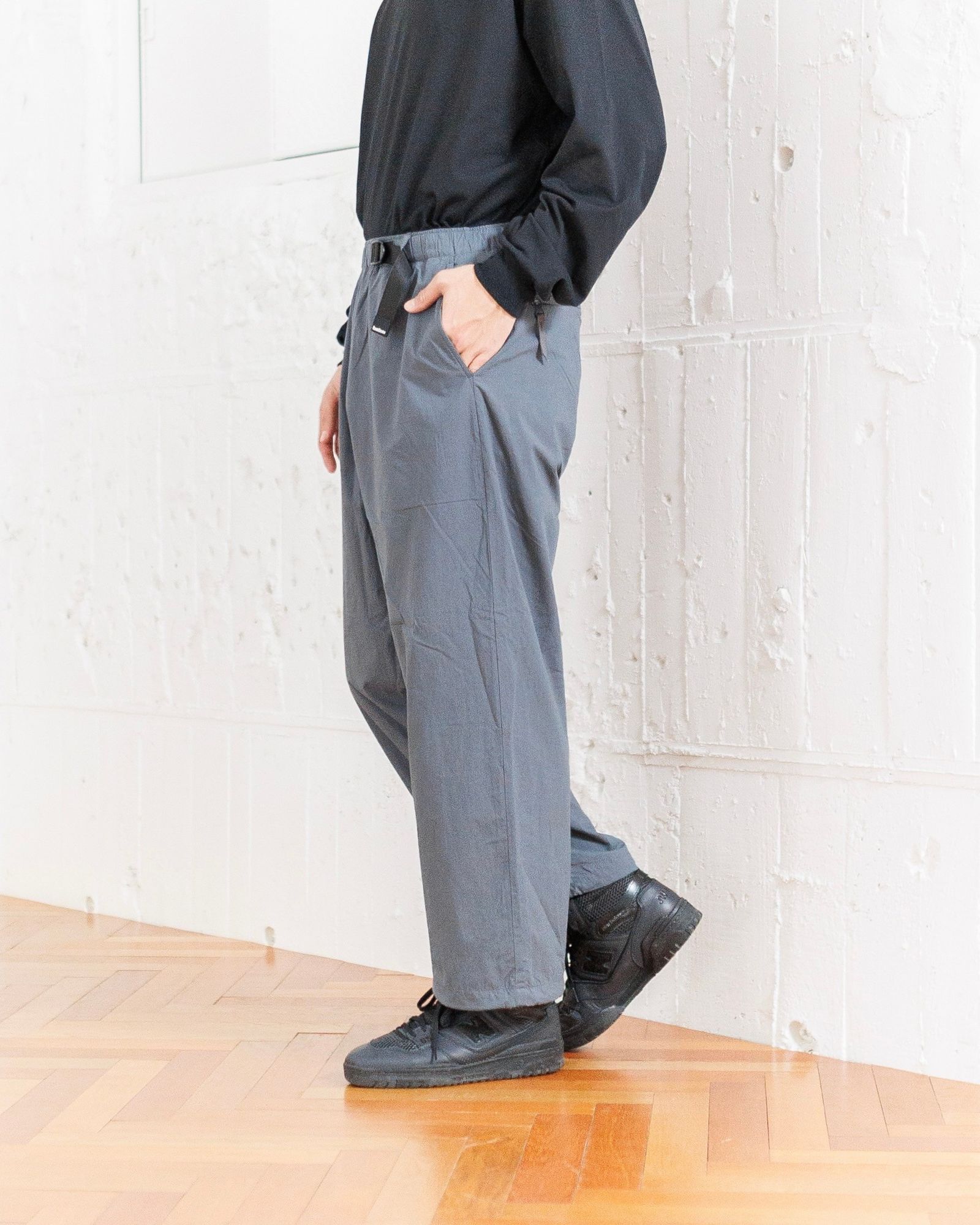 フレッシュサービス CRISP COTTON CLIMBING PANTS スタイル 3月1日(土)発売！