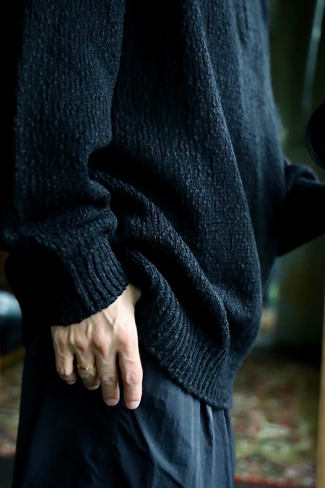 グラフペーパー Cotton Wool Slub Oversized Half Zip Knit(GU263-80603)BLACK