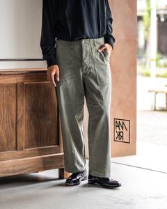 A.PRESSE Cashmere Blend L/S Henley Neck Shirt スタイル