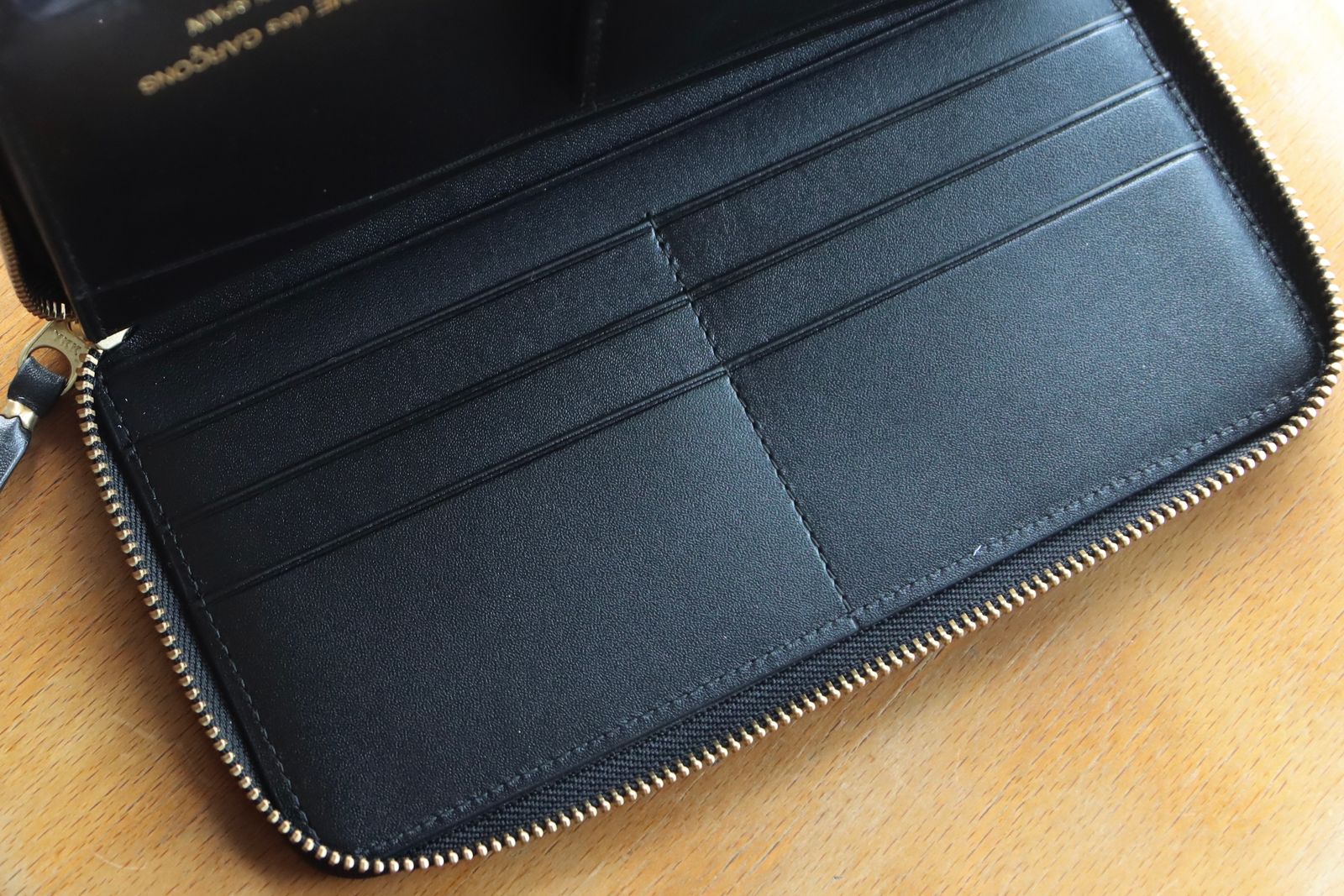 新品 コムデギャルソン ウォレット SA0110HL 黒 ロゴ 長財布 レザー 楽天市場】COMME des GARCONS コムデギャルソン SA0110HL HUGE