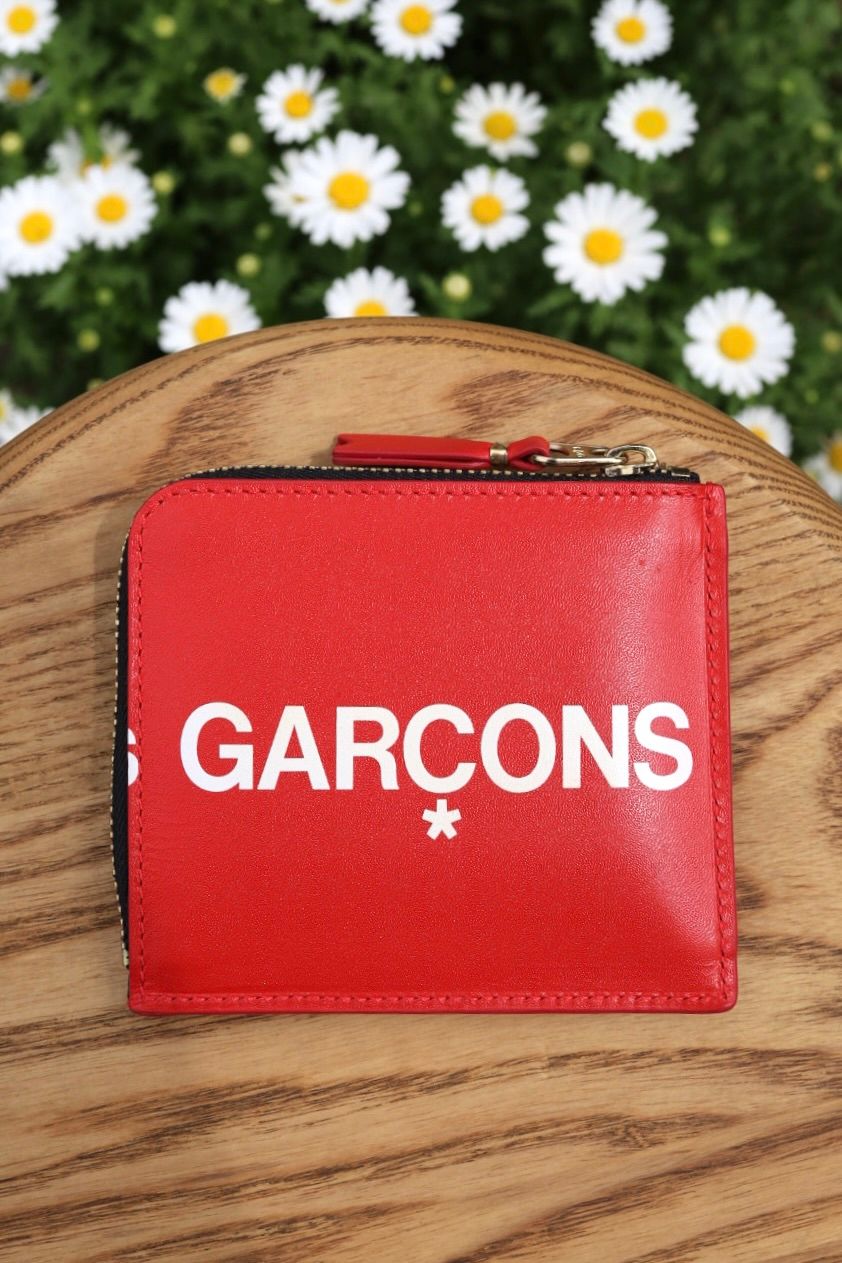 コムデギャルソン 財布 CDG Wallet Huge Logo (8Z-T031-051-2) RED