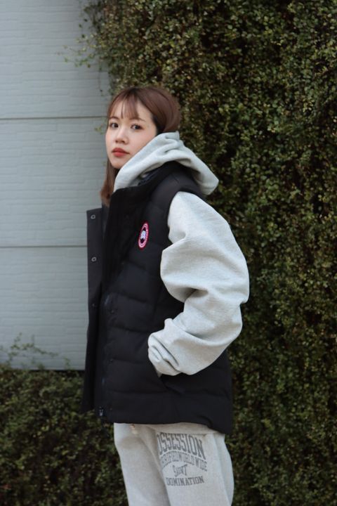 CANADA GOOSE POP UP レディースFREESTYLE VEST style.2023.1.6