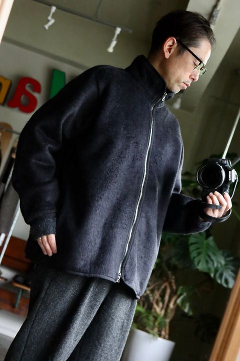 blurhms 22FW Cotton Silk Fleece ZIP Jacketスタイル.2022.9.25.