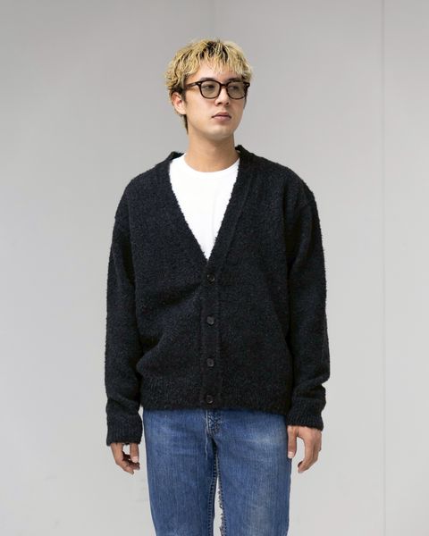 A.PRESSE Cashmere Mole Yarn Cardigan MARKスタイル