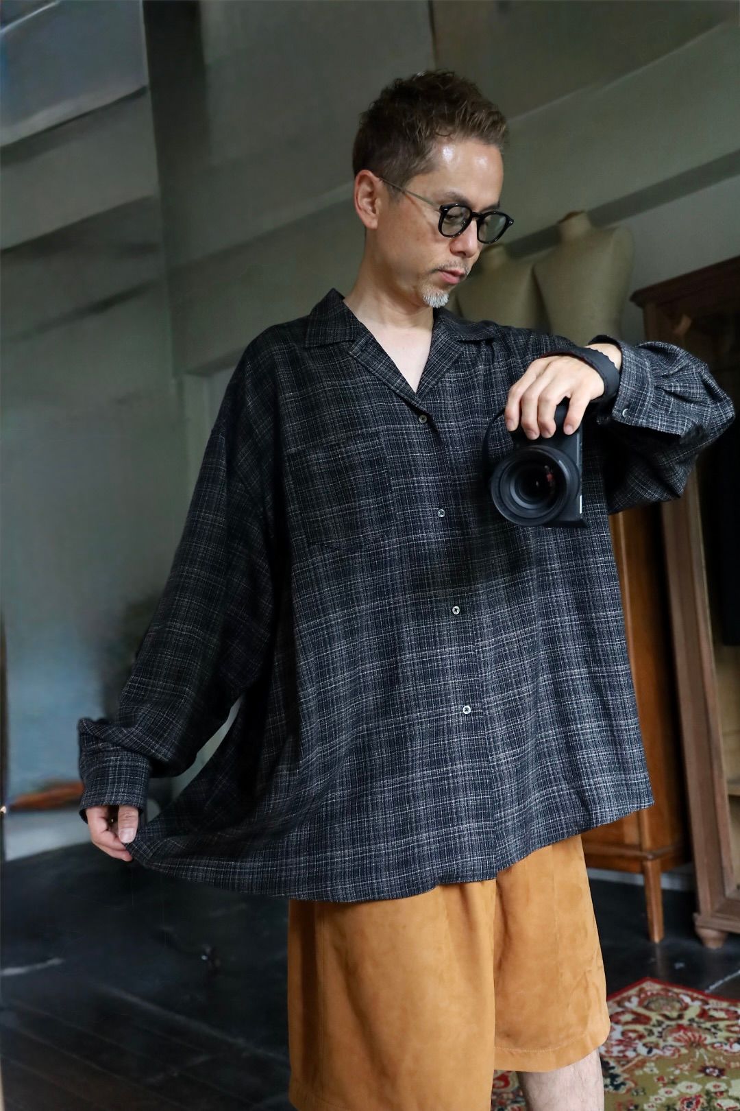 Graphpaper Extra Fine Wool Lawn L/S Sleeping Shirtスタイル
