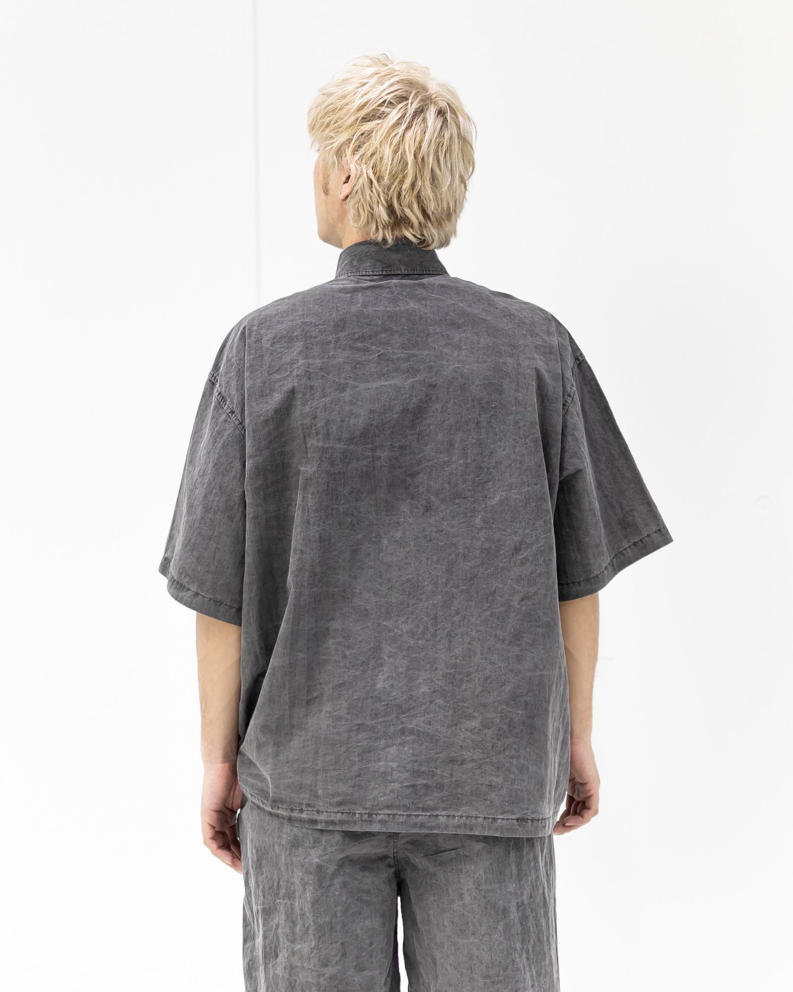イズネス 26SS シャツ Pigment-Dyed Short-Sleeve Shirt(26SS_09_1008SSSH04-1) BLACK ☆新作発売！