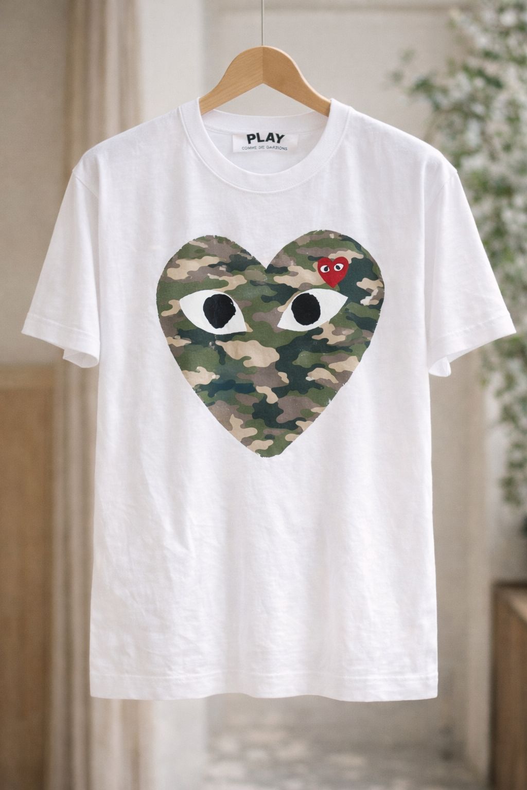 プレイコムデギャルソン カモ柄ハートTシャツ☆11月1日(土)再入荷！