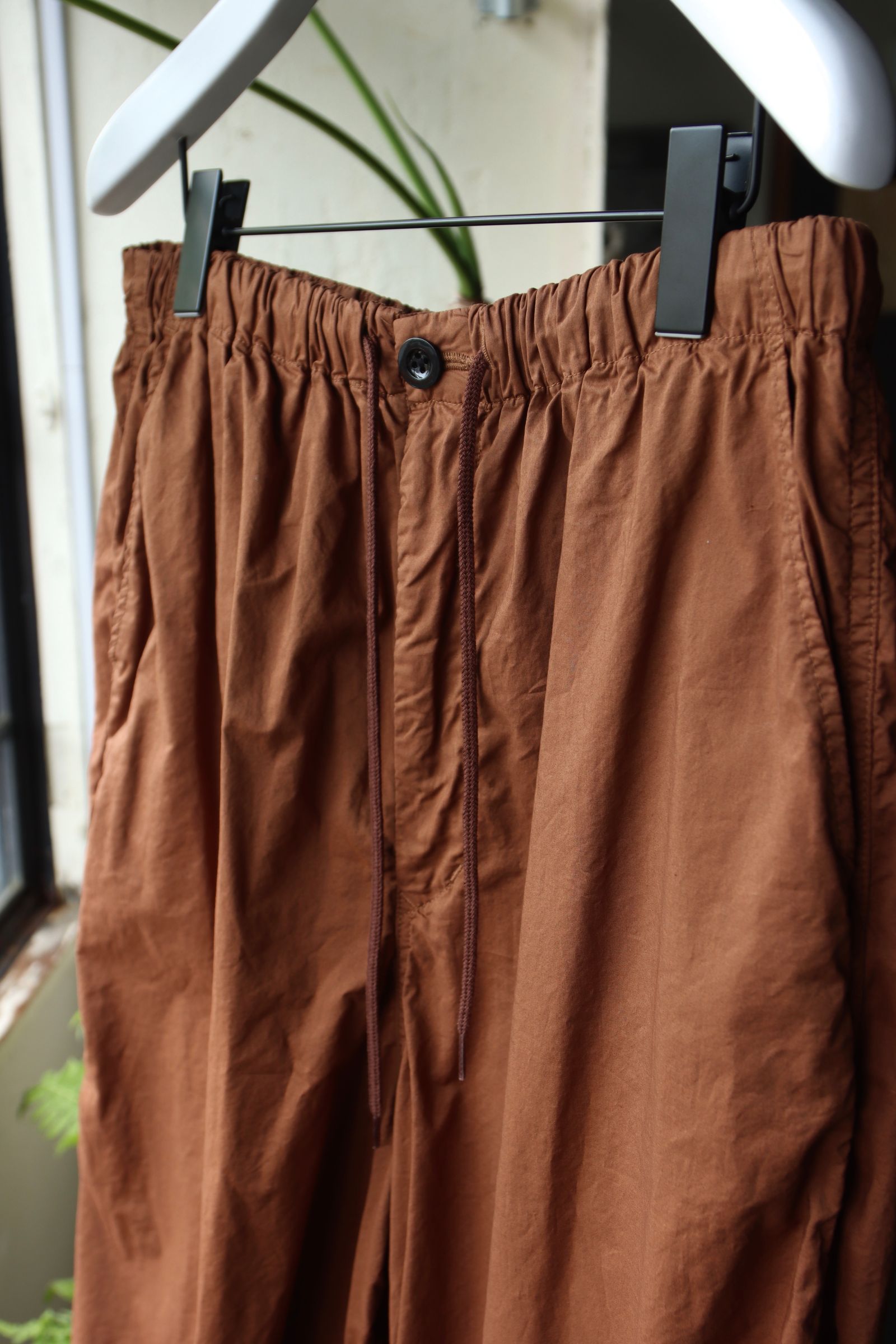 グラフペーパー  25SS Garment Dyed Typewriter Parachute Pants(GM251-40090C)BROWN☆3月8日(土)発売！