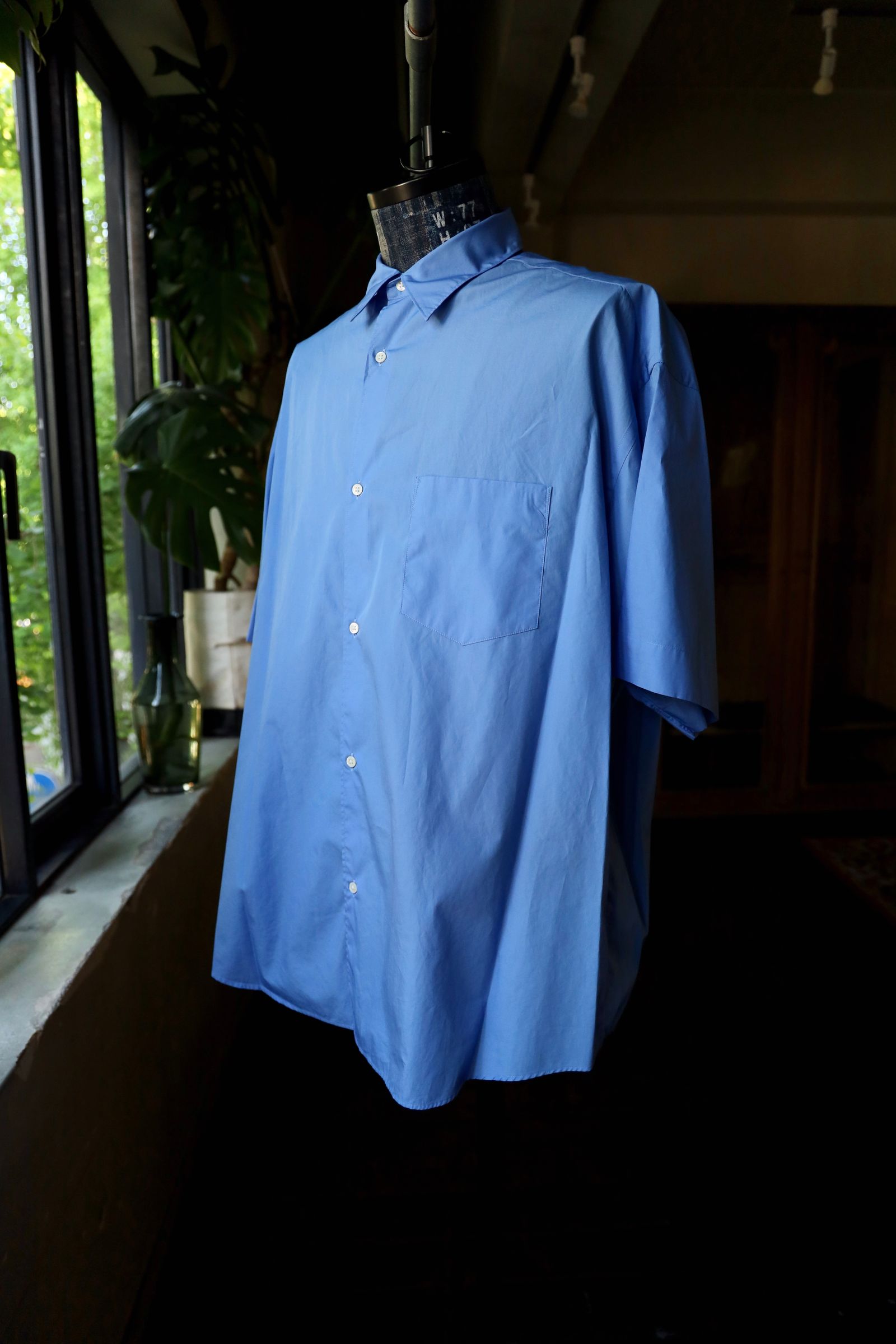グラフペーパーシャツ Broad S/S Oversized Regular Collar Shirt(GM241-50003B)BLUE