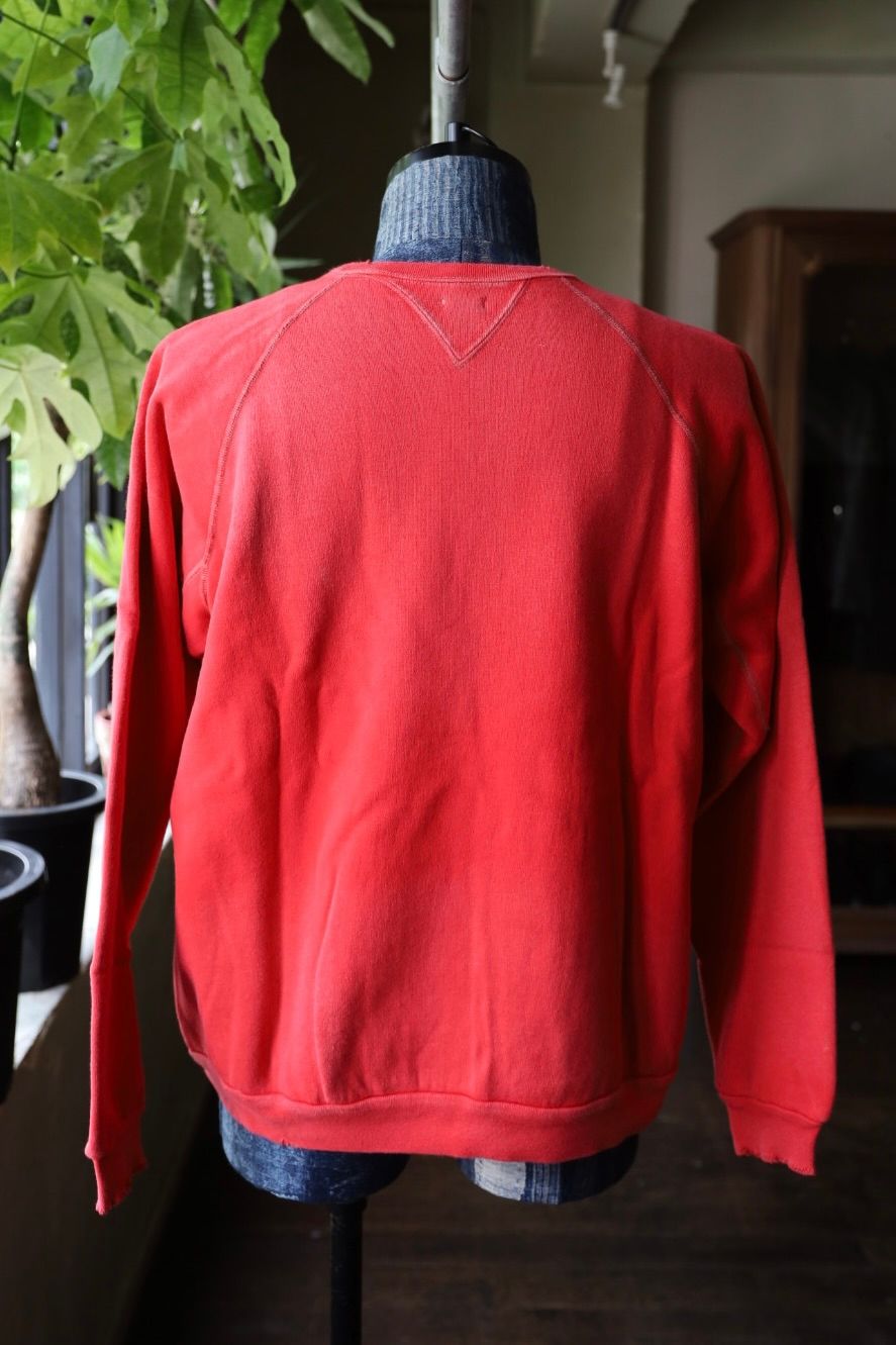 アプレッセ 2025 STYLE2 Vintage Double V Sweatshirt(25AAP-05-11)RED☆8月30日(土)発売！