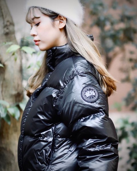 CANADA GOOSE 新作CYPRESS CROPPED PUFFER BLACK LABEL style.2023.12.8