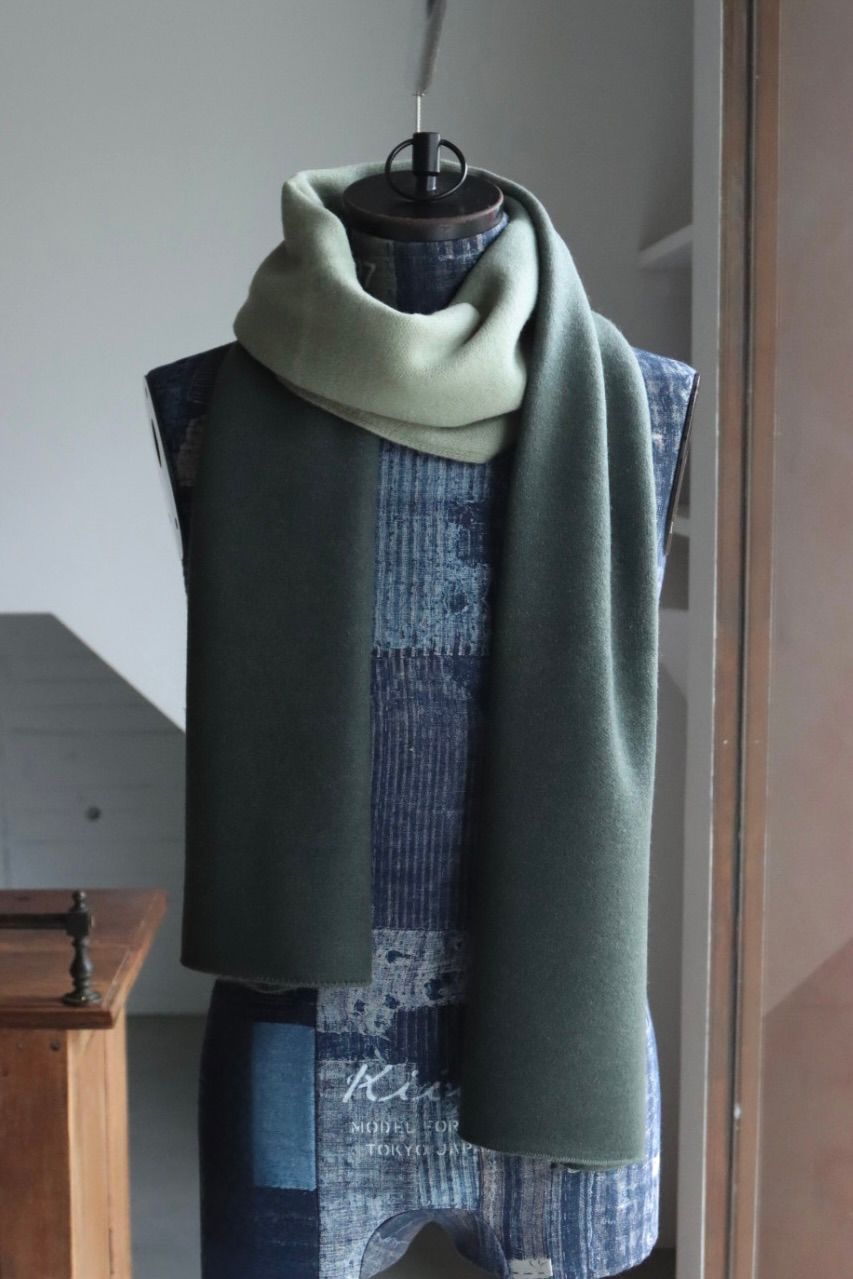 グラフペーパー 25AW Gradient Dyed Wool Knit Scarf(GU253-90494)GREEN☆9月27日(土)発売！