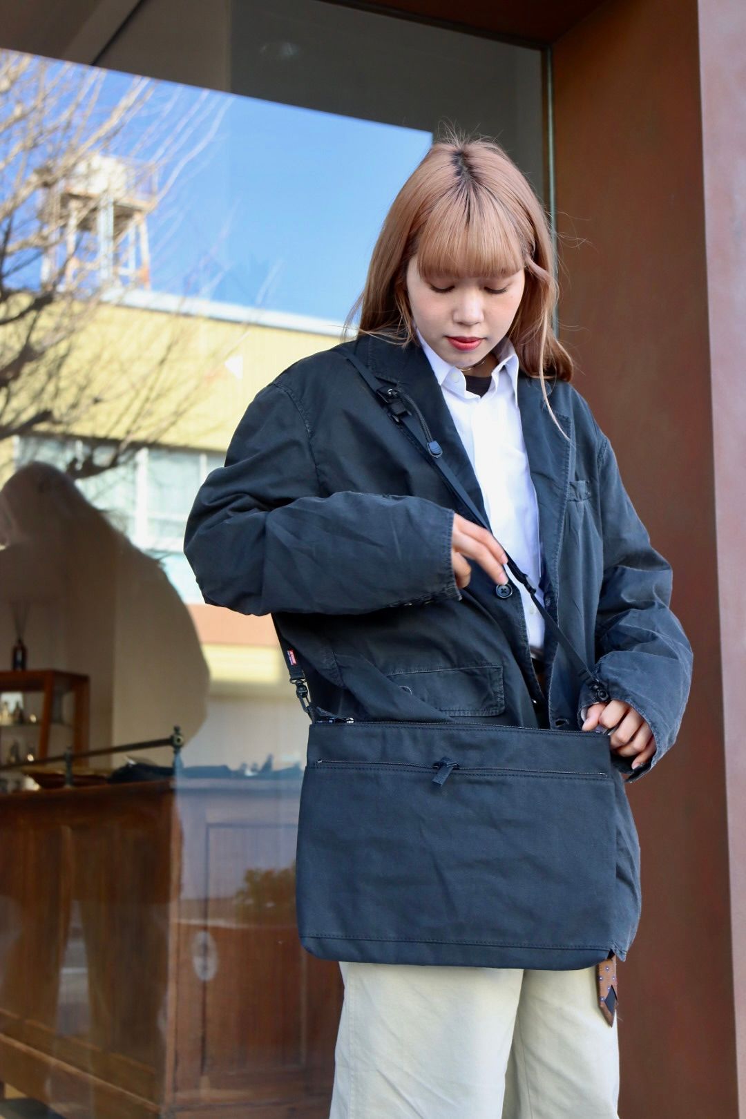 グラフペーパー24SS Washi Duck Sacoche M(GU241-90307C)BLACK