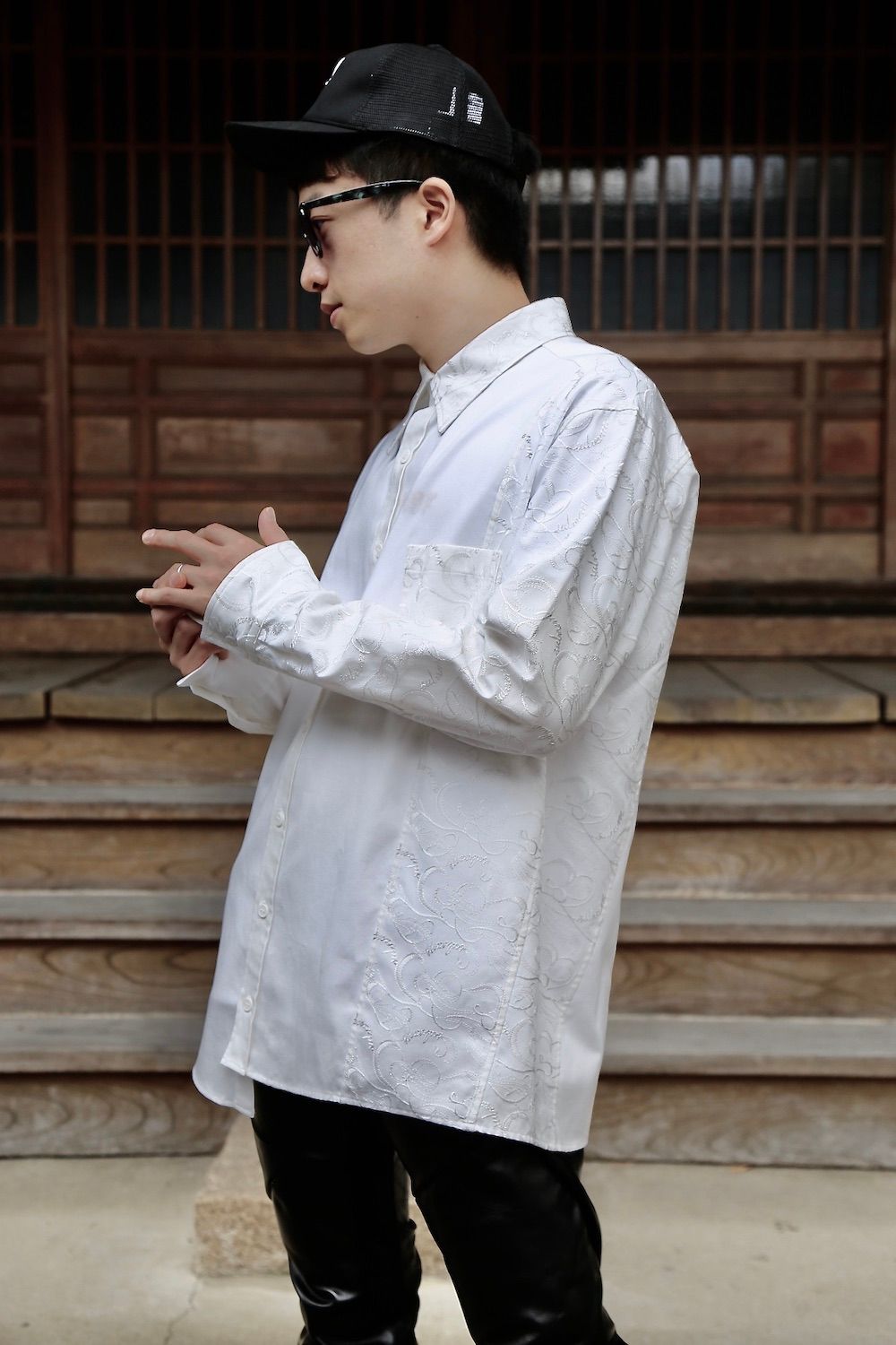 sulvam OX left embro shirt"WHITE"style.2020.7.21.