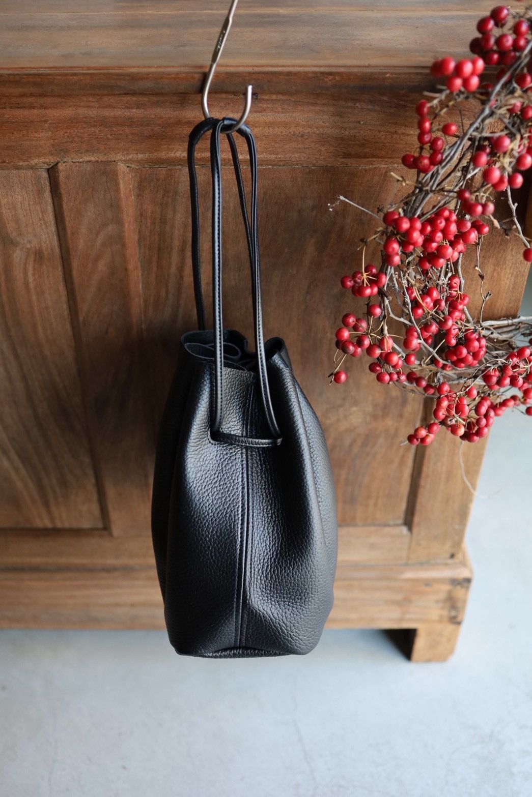 エンダースキーマ バッグbucket bag(yv-b-bkb)black☆12月6日(土)発売！