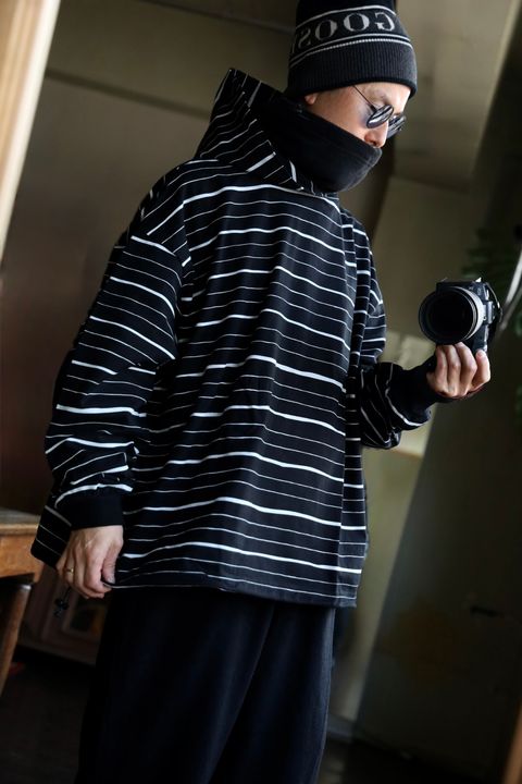 S.F.C 25SS HOODIE MIX SIDE STRIPE LS TEE"Black-White"スタイル