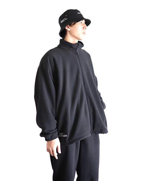 ReFresh!Service. リフレッシュサービス FLEECE TRACK SUITスタイル