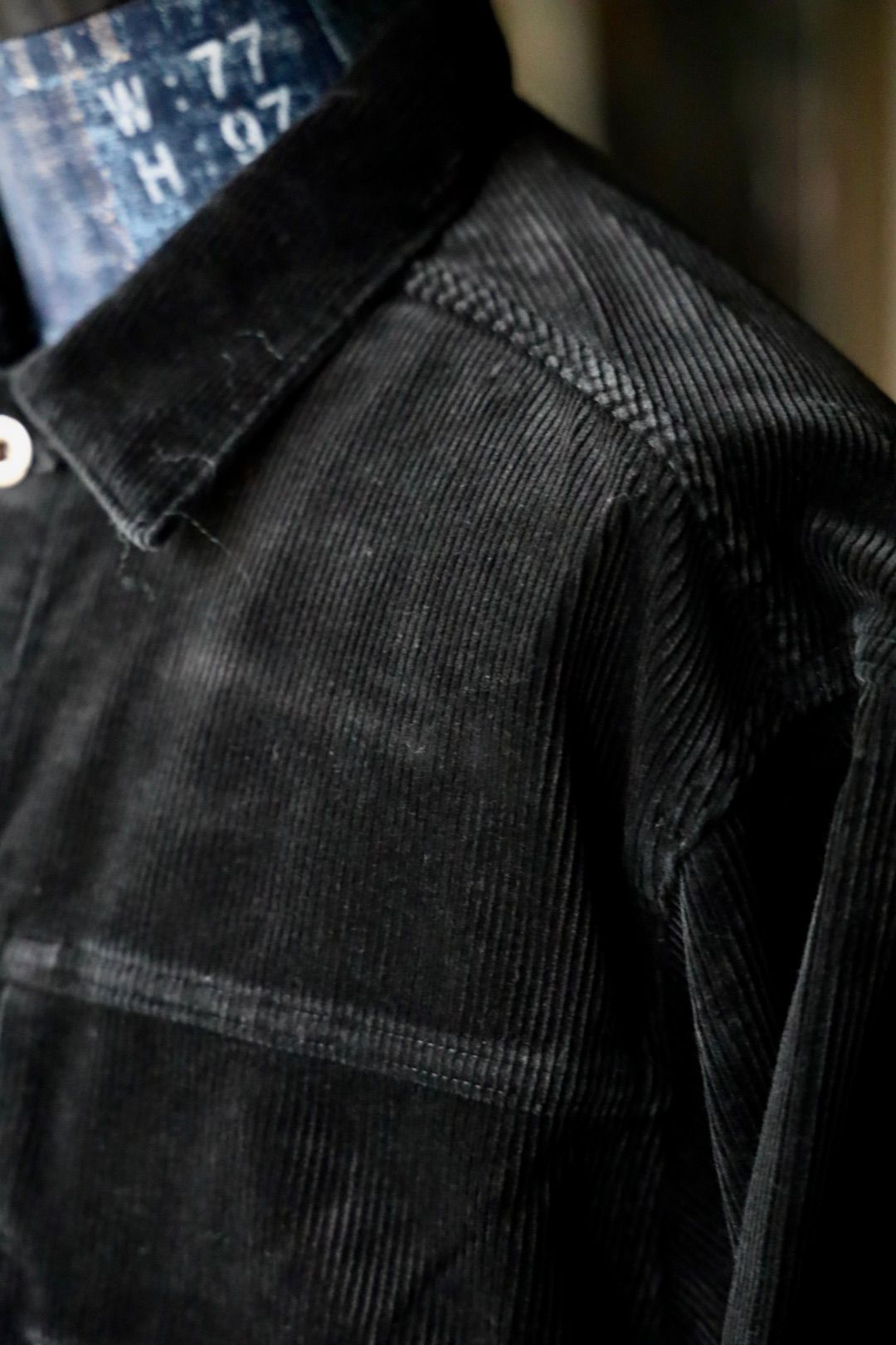 イズネス 25AW CORDUROY TRUCKER JACKET (25AW_30_1006AWJK02)BLACK☆新作発売！