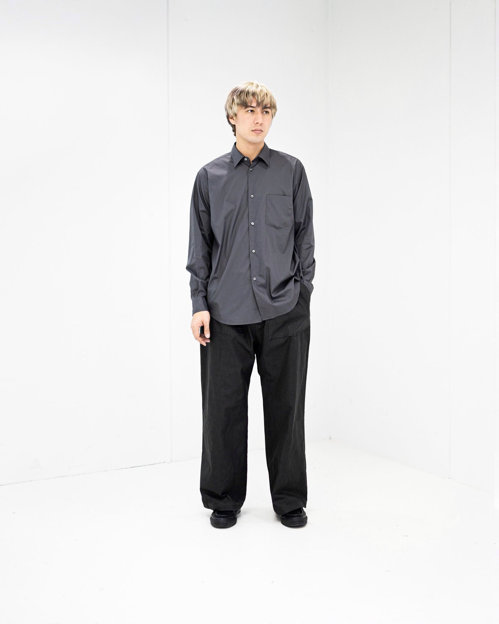 グラフペーパー Broad Regular Collar Shirt 2月14日(土)新作発売！