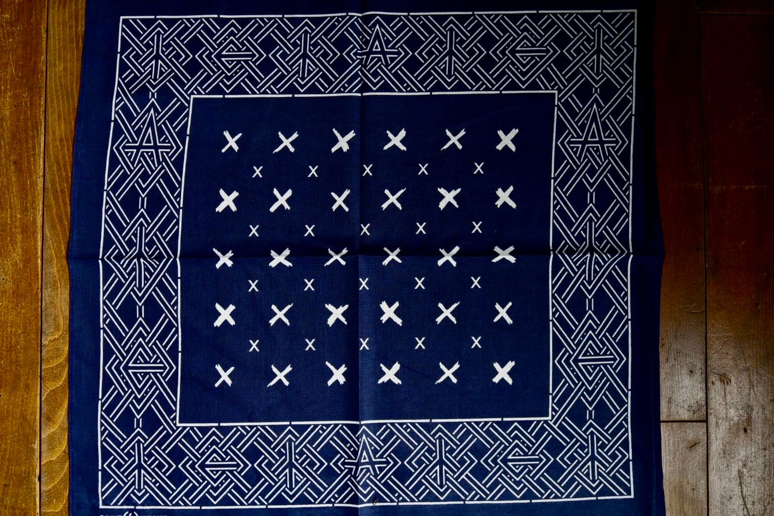 セントマイケル 26AW CROSS BKM_BANDANA(SM-MK1-0000-C62)NAVY☆8月8日(土)発売！
