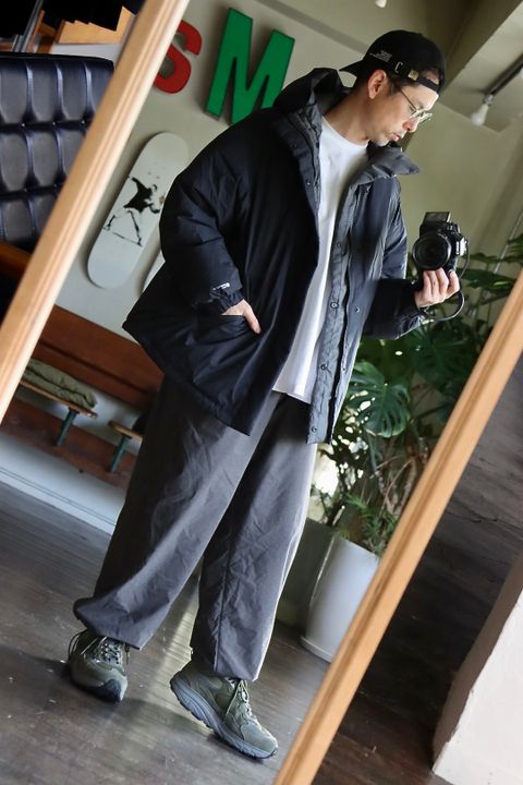 グラフペーパー22AW PERTEX Riversible Hooded Downスタイル.2022.9.23.
