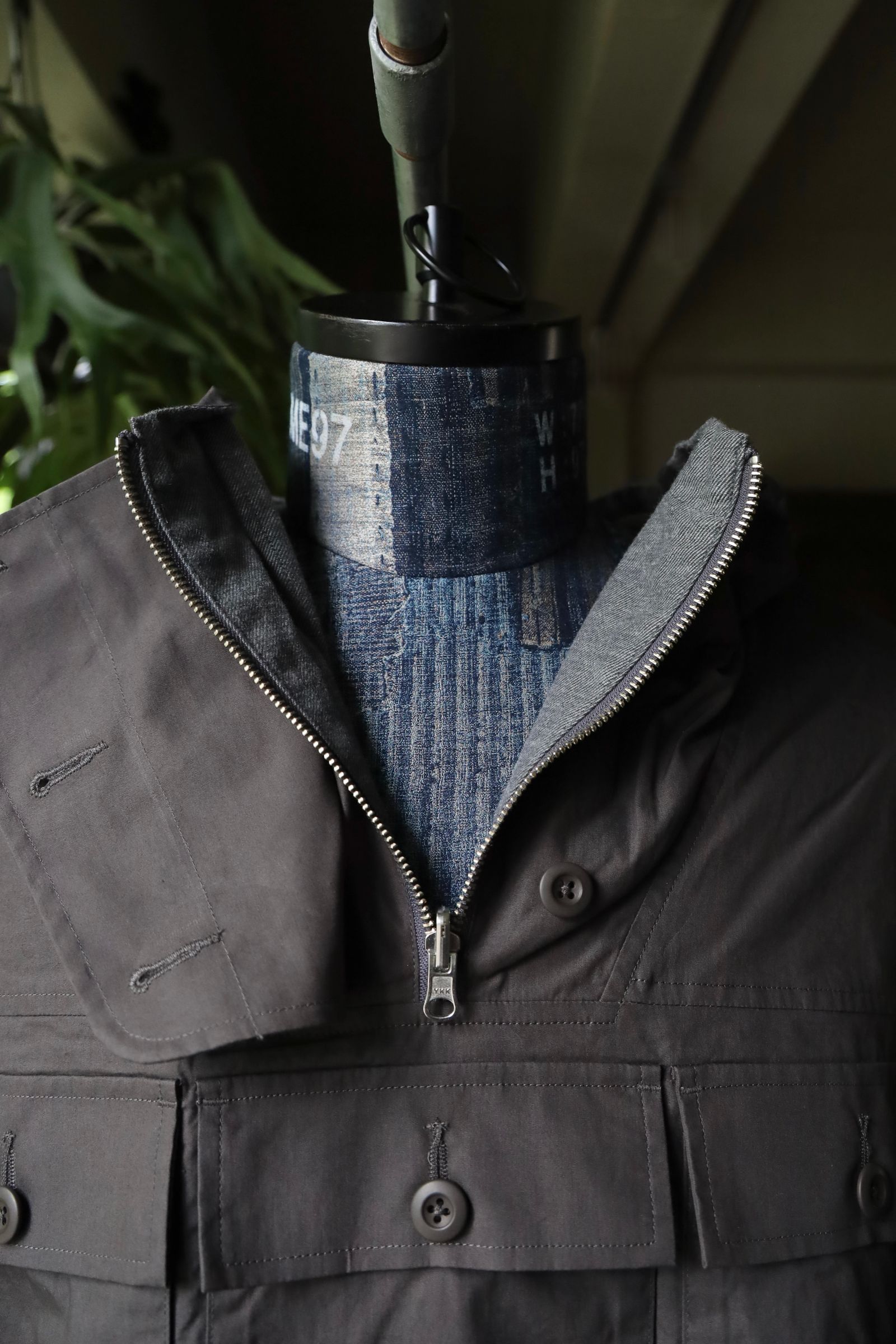 フレッシュサービス TYPEWRITER REVERSIBLE WINDBLUSE(FSC243-30007)GRAY