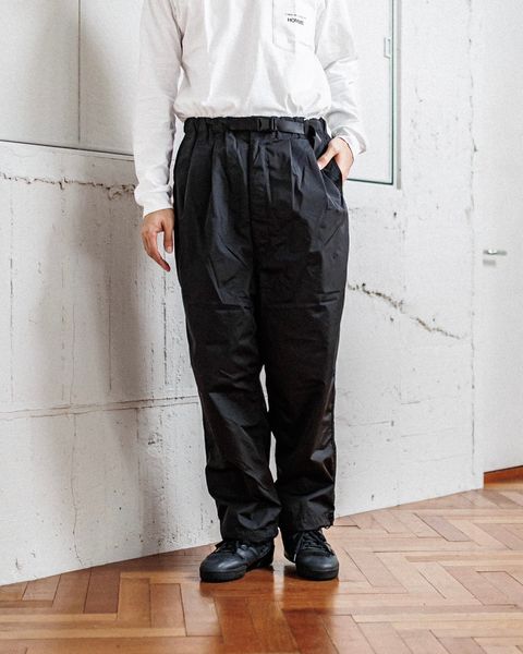 コムデギャルソンオム25SS ナイロンタフタテーパードパンツ(HO-P007-051)BLACK
