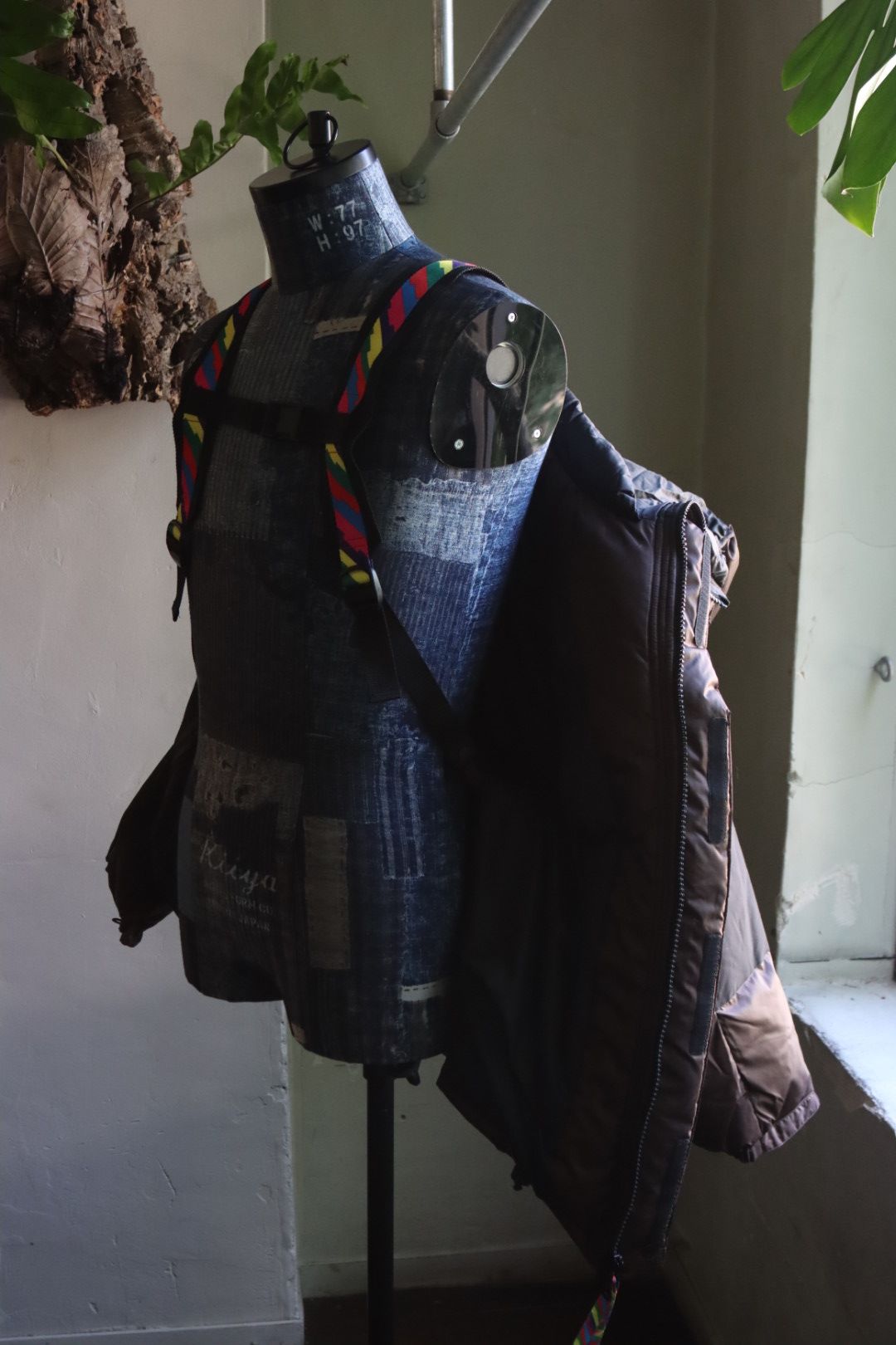 イズネス 23AW FUNCTIONAL DOWN JACKET is-ness×NANGA (1005AWDOWNJK01)BROWN