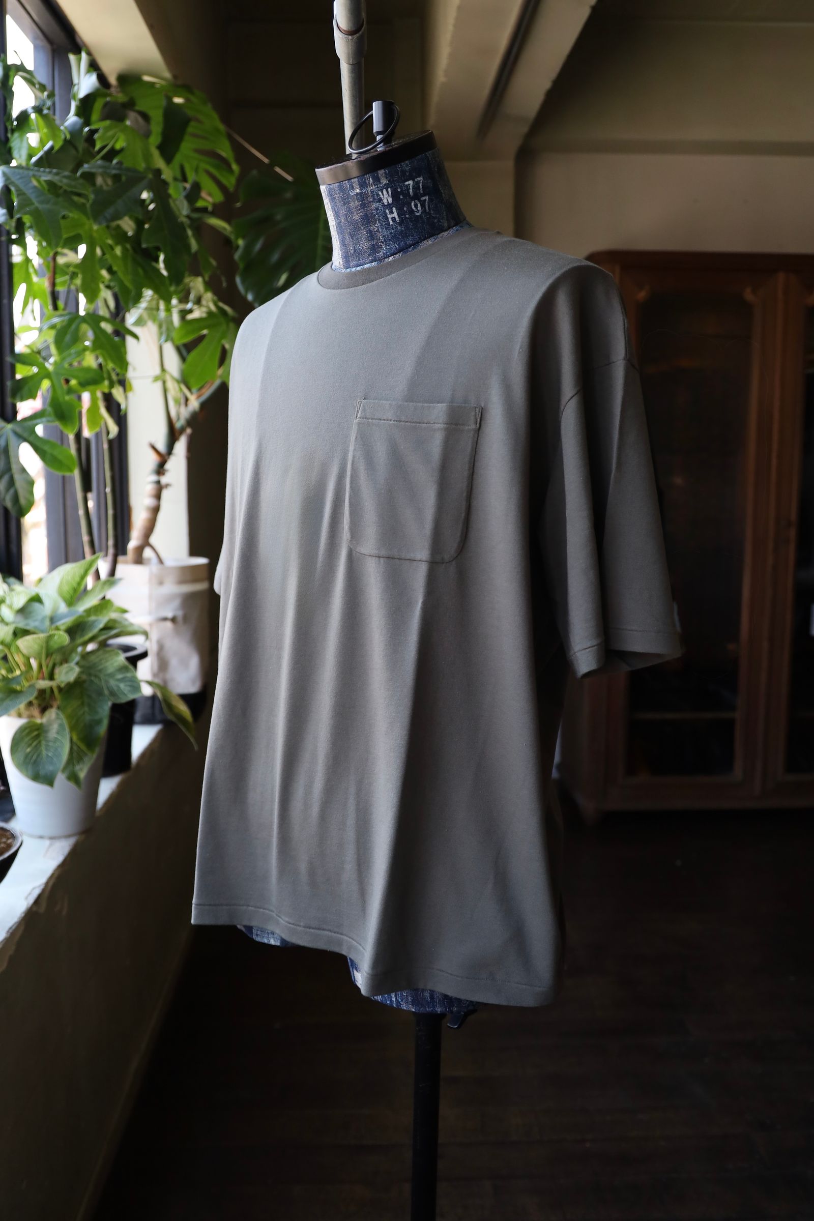 ファウンダ 25SS POCKET T SHIRT(015FD251017)KAHKI