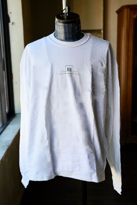 イズネスミュージック 25AW DUB EST LONG SLEEVE T-SHIRT (IMP6_15_DUBESTLS01) WHITE