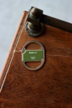 フレッシュサービス キーホルダー Key Holder"KHAKI"☆8月2日(土)発売！