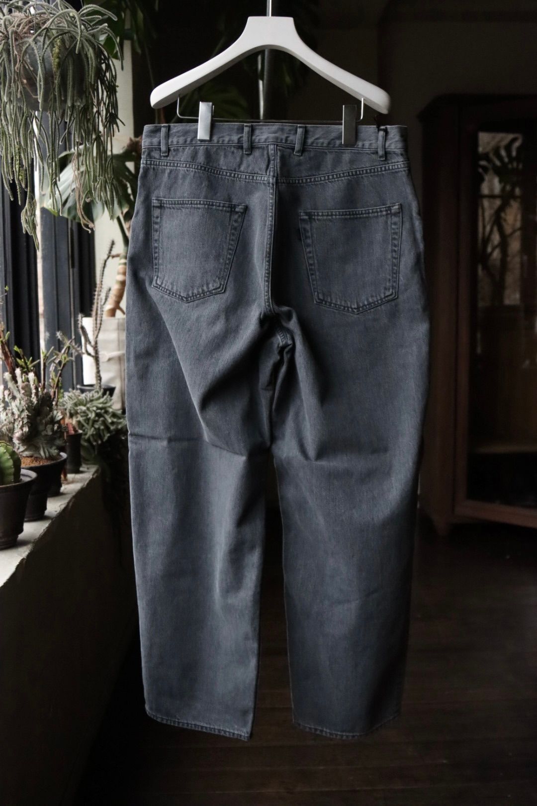 セダンオールパーパス SS24 Oval Logo Denim Pant(SD24S-PT01)Pale Black