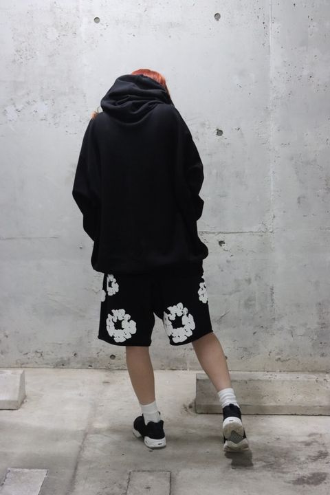 DENIM TEARS 新作READYMADE×DENIM TEARS COTTON WREATH SWEAT SHORTS style.2022.9.29