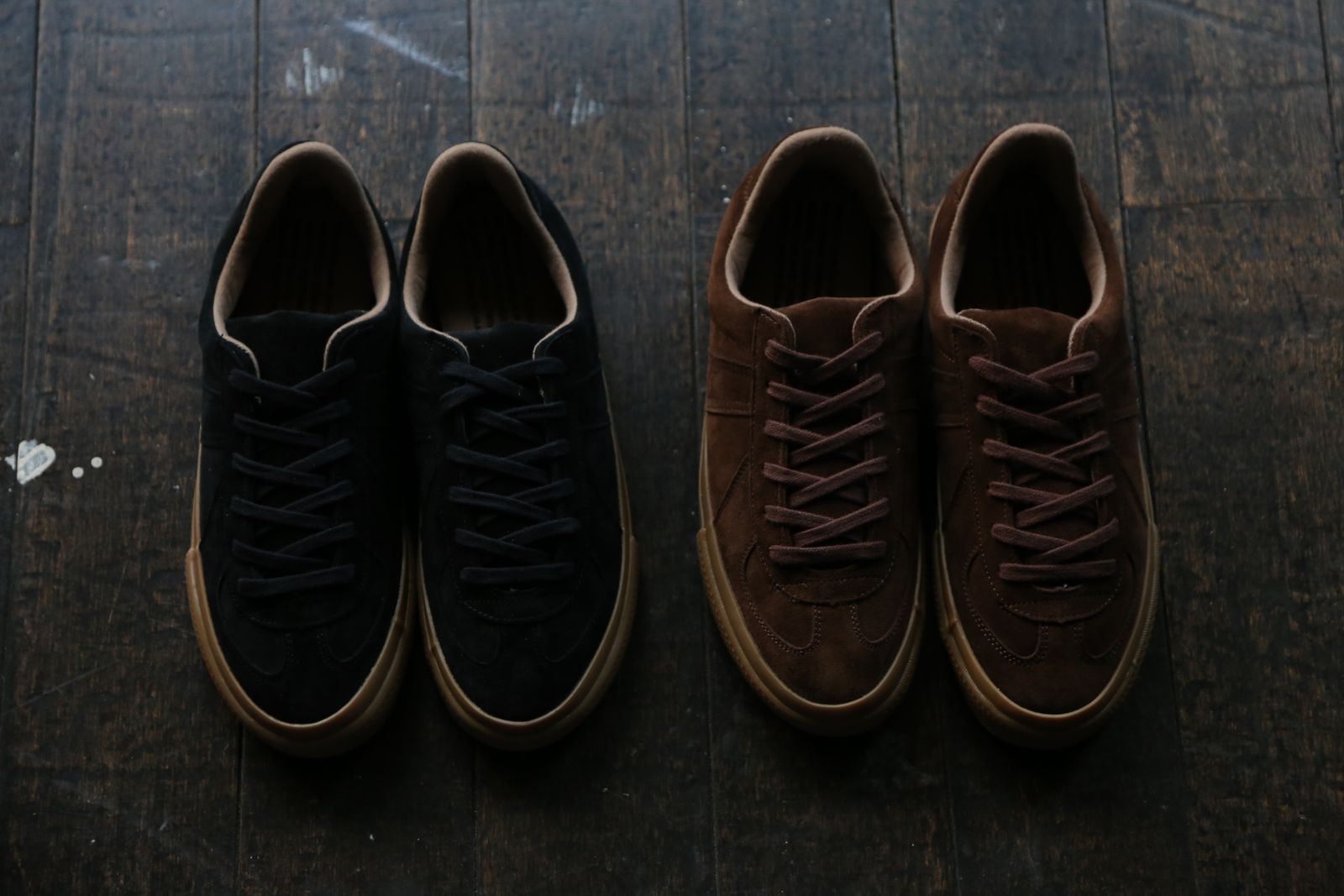 GERMAN MILITARY TRAINER(4700S)BROWN SUEDE