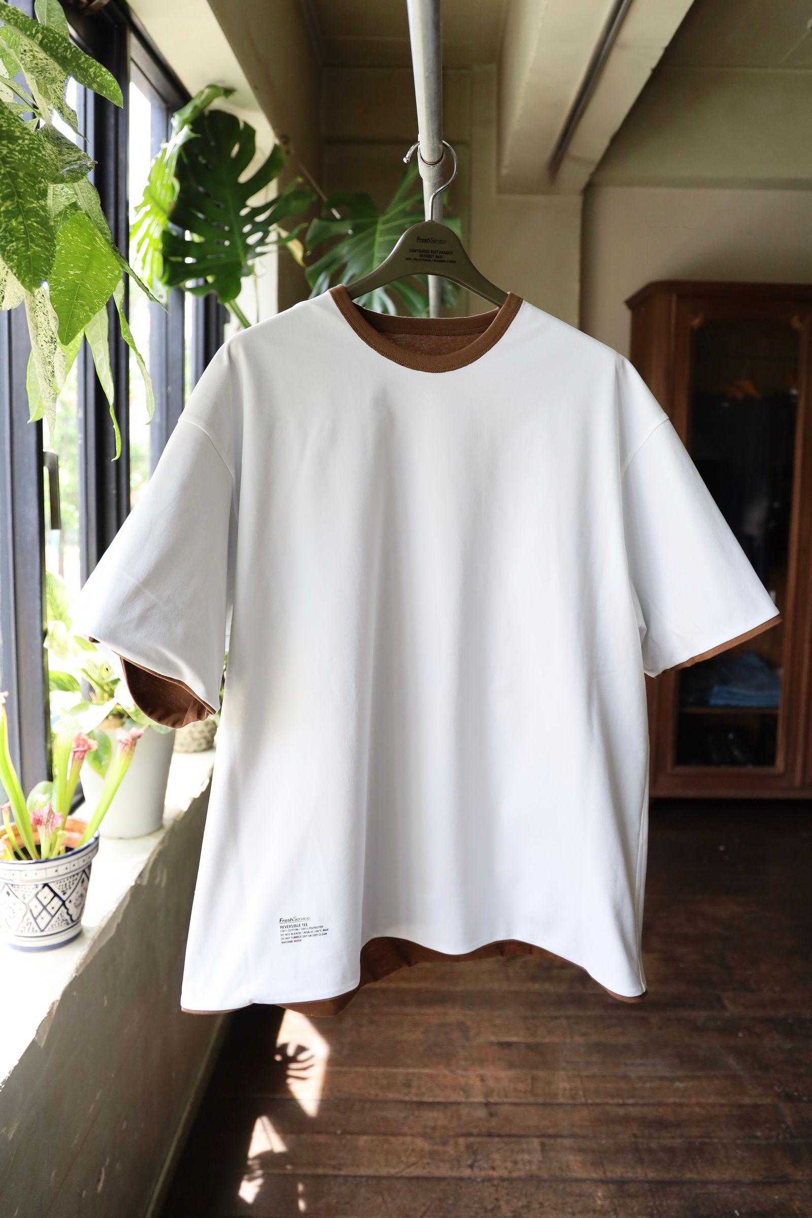フレッシュサービス REVERSIBLE S/S TEE (FSC252-70040)BROWN