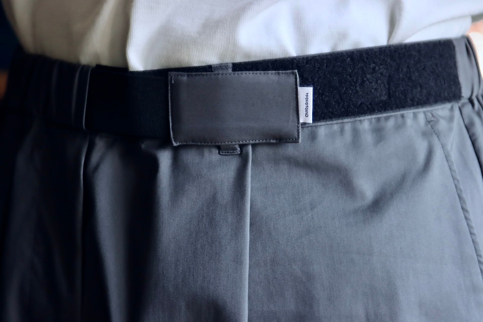 Graphpaper Silicon Poplin Oversized Regular Collar Shirtスタイル