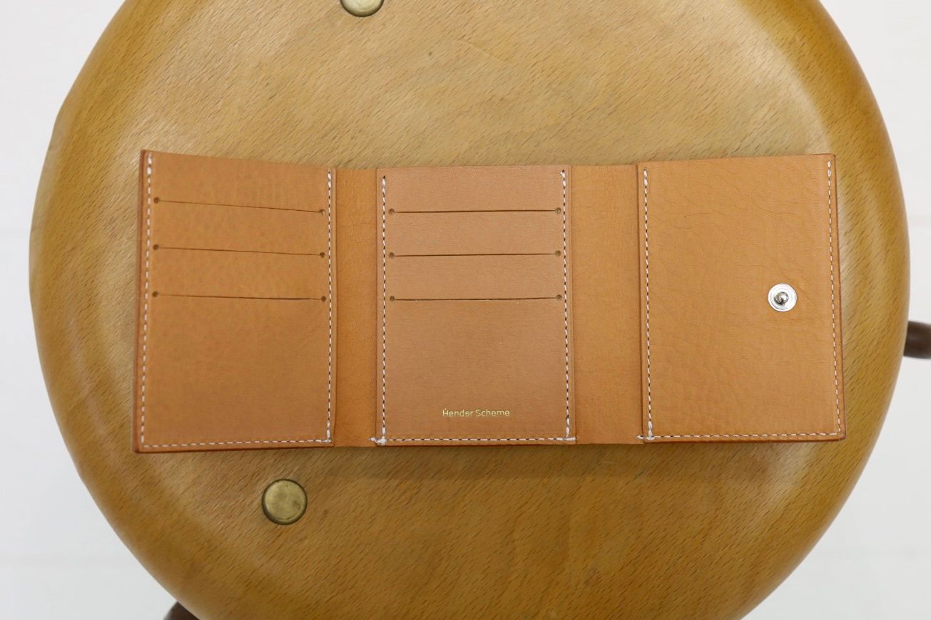 エンダースキーマ 財布 trifold wallet(ot-rc-twt)natural