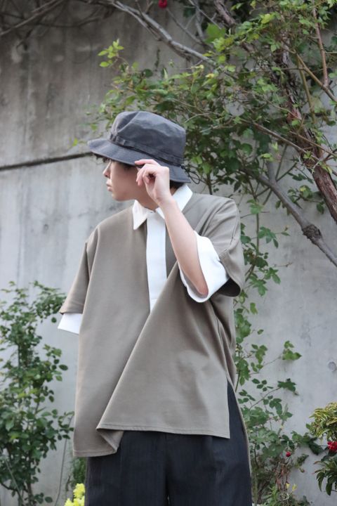E.TAUTZ RUGBY SHIRT(SHI07 1219) style. 2022.04.30.