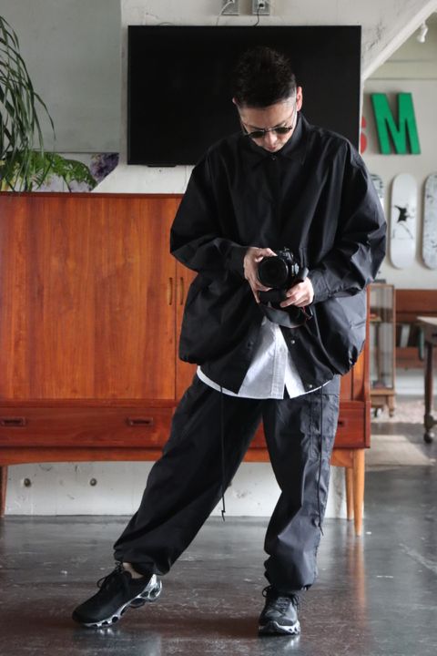 FreshService 22SS SIDE POCKETS STRETCH OVER SHIRT"BLACK"style.