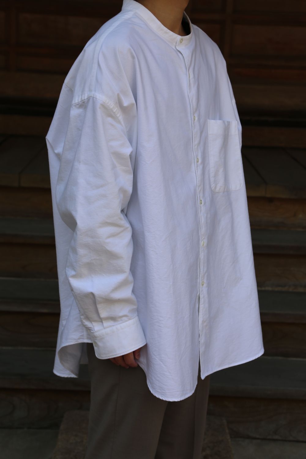 Graphpaper Oxford Oversized Band Collar Shirt(GM211-50137B) style. 2021.04.18.