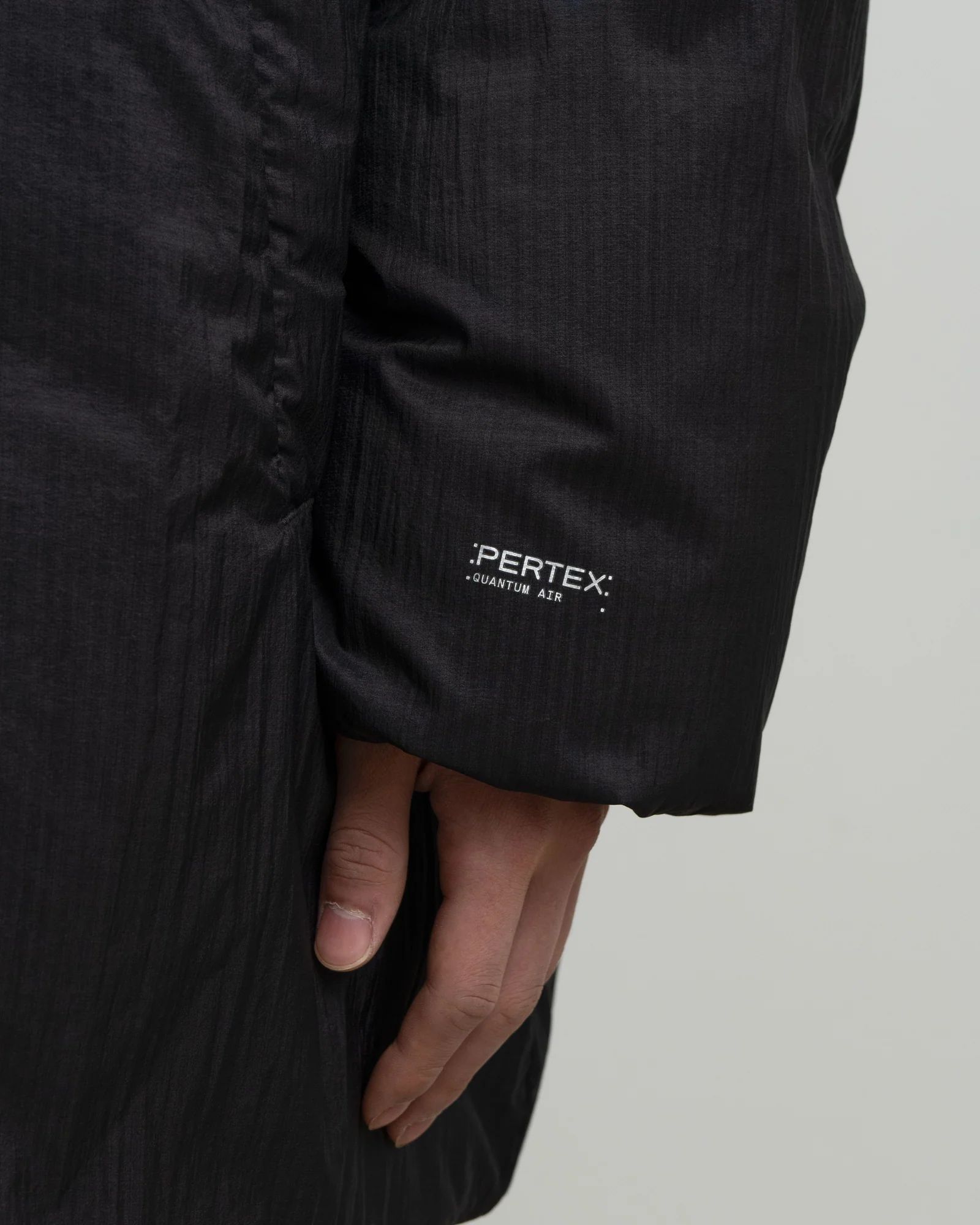 グラフペーパー PERTEX® QUANTUM AIR Bal Collar Down Coat(GM263-10280)BLACK☆9月26日(土)発売！