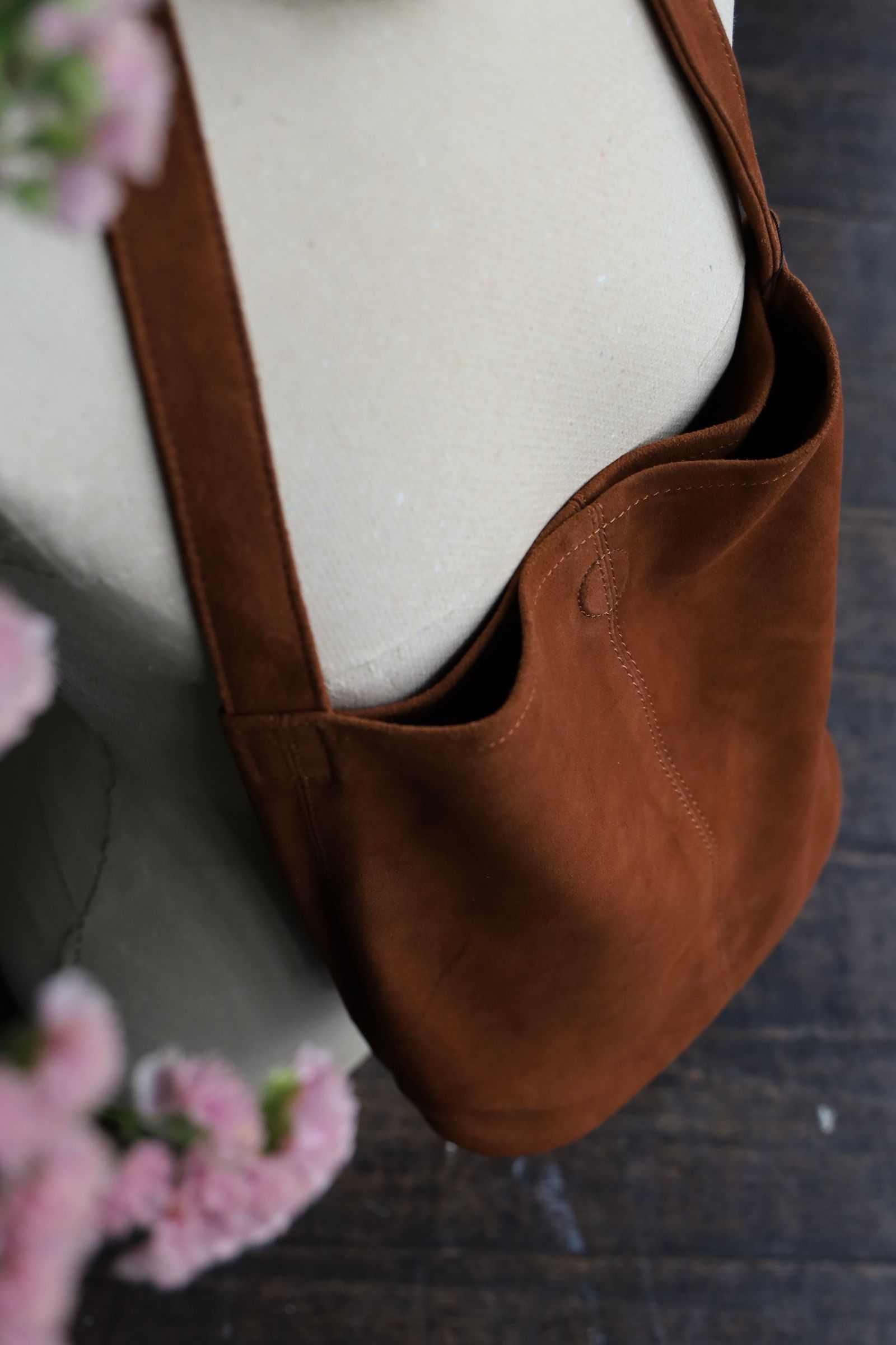 Morphee / モルフェトートバッグ CYLINDER S (CYS-OBR-1 )OIL SUEDE BROWN