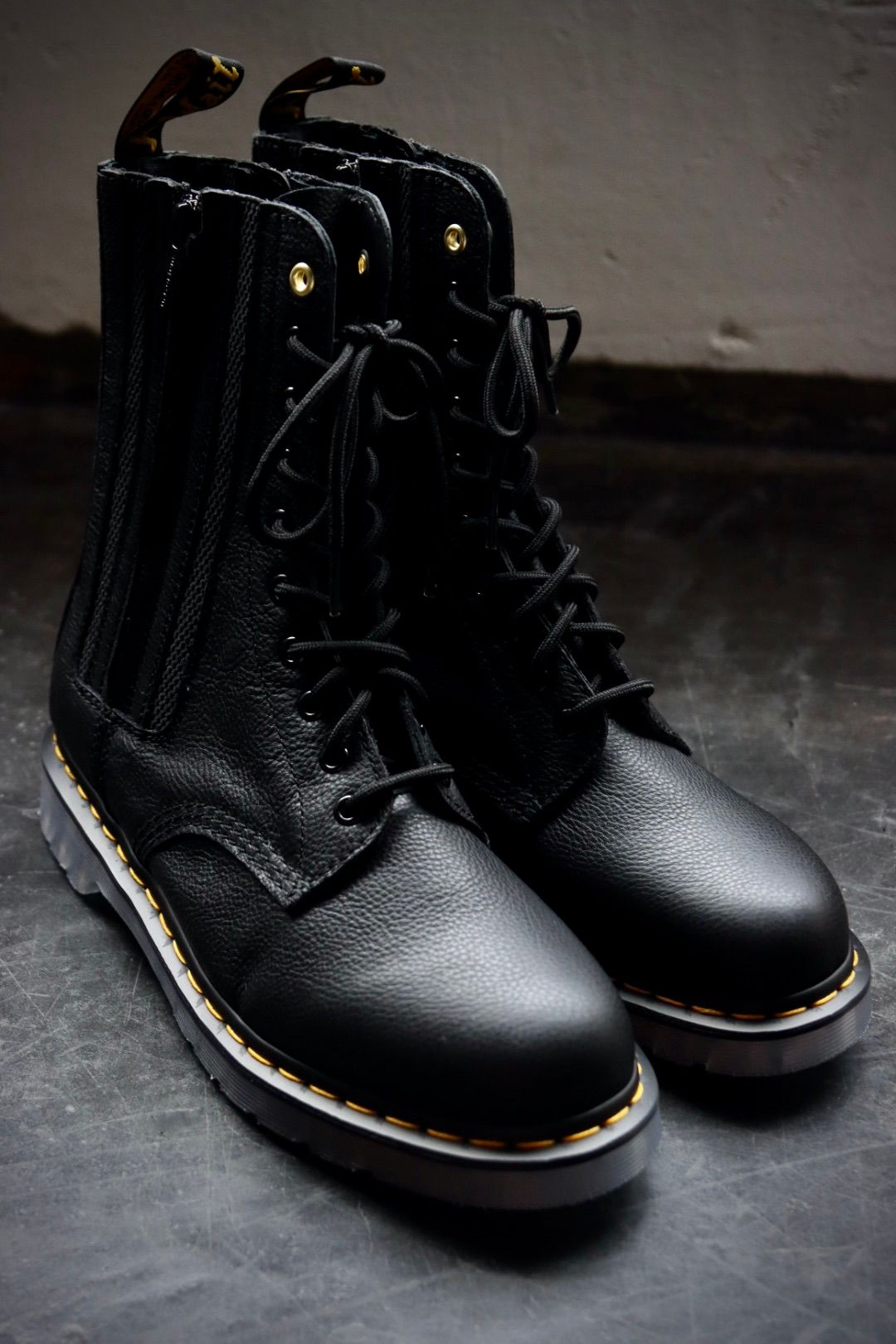 yohji yamamoto - ヨウジヤマモト23AW pour homme×Dr.Martens 10ホール ...