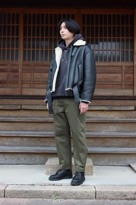 YOKE DETACHABLE COLLAR BOMBER JACKET style.2021.10.24.